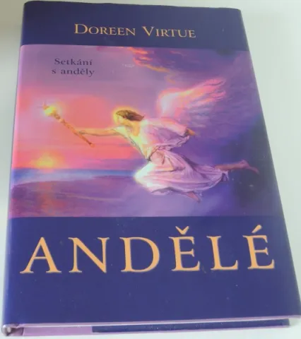 Andělé