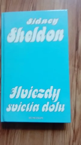 Hviezdy svietia dolu