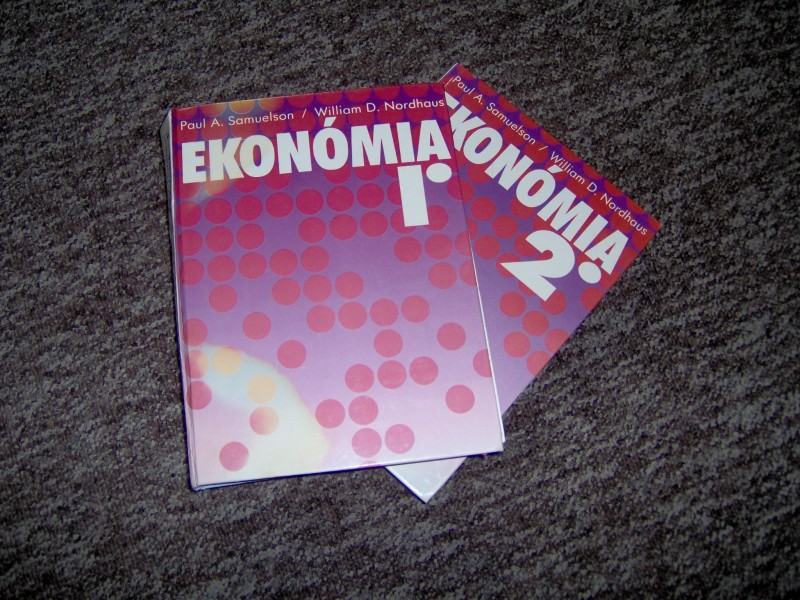 Ekonomia I a II