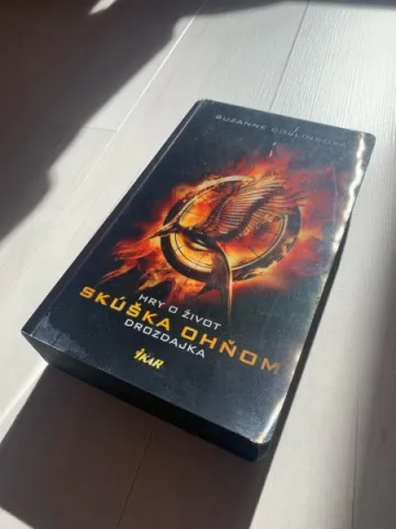 Hry o život (trilogia) 