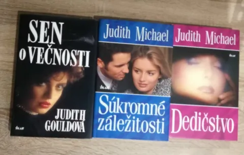 Gouldová, Michaelová