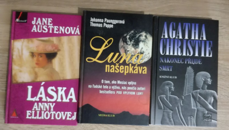 Austenová, Poppe, Christie