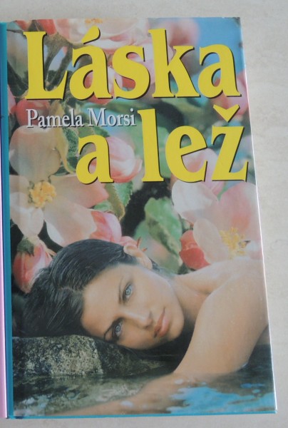Láska a lež
