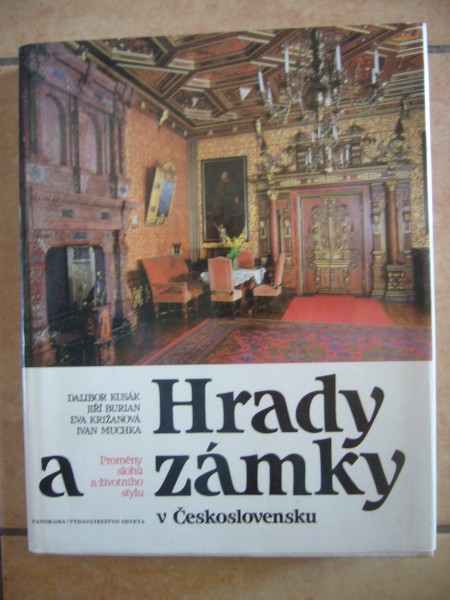 HRADY A ZAMKY V ČESKOSLOVENSKU