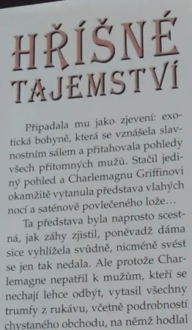Hříšné tajemství — fotka 2
