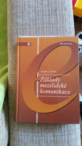 Zaklady mezilidske komunikace — fotka 2