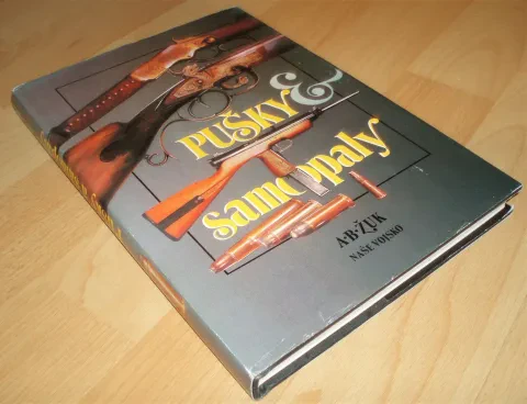 Pušky a samopaly — fotka 3
