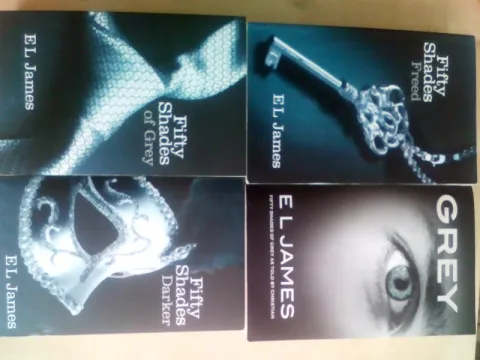 Fifty shades trilogy+Gray